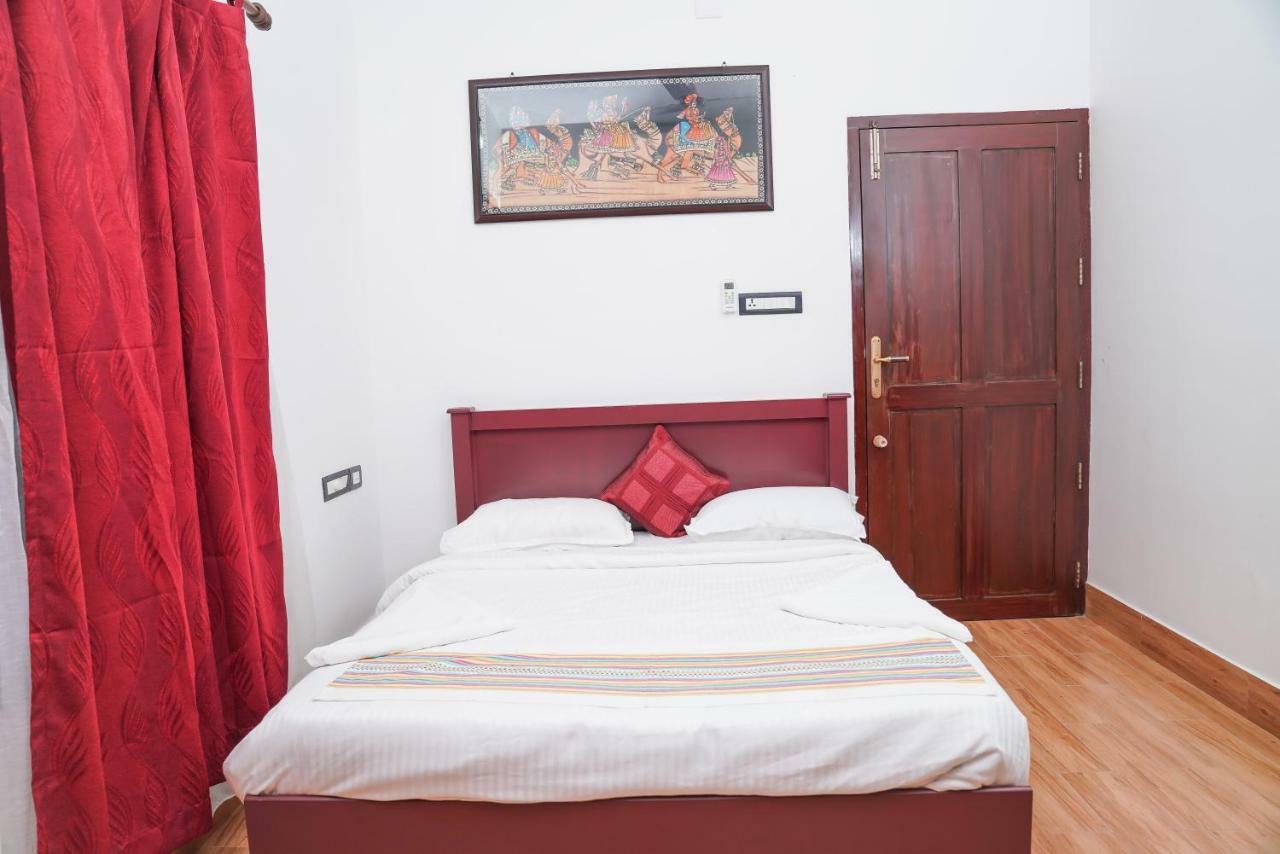 Thanal Premium Villa By - A Place To Call Your Home Muvattupuzha Esterno foto