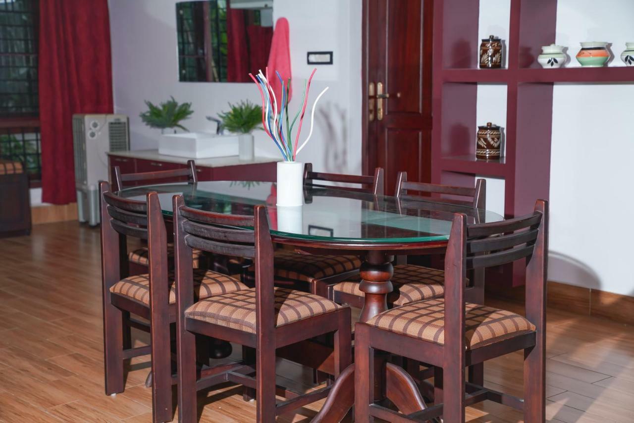 Thanal Premium Villa By - A Place To Call Your Home Muvattupuzha Esterno foto